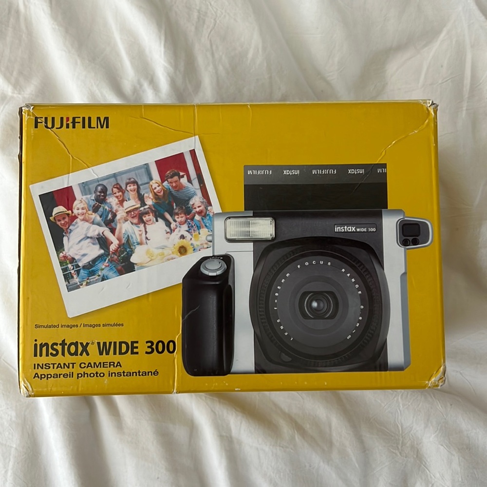 Fujifilm instax wide 300 camera- used once